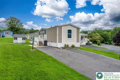 120 Duke Street, Lehigh Township, PA 18088 - Photo 1