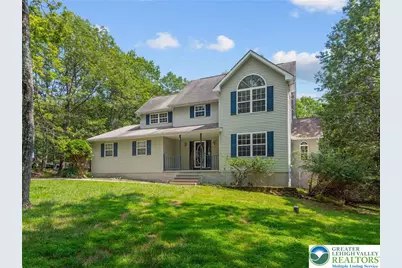 1405 Grand Mesa Drive, Chestnuthill Twp, PA 18330 - Photo 1