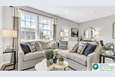 1251 Susan Circle, Upper Macungie Township, PA 18031 - Photo 5