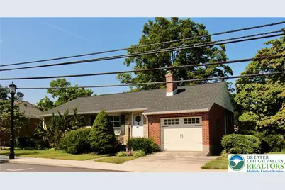 330 N Main Street, Coopersburg Boro, PA 18036 - Photo 1