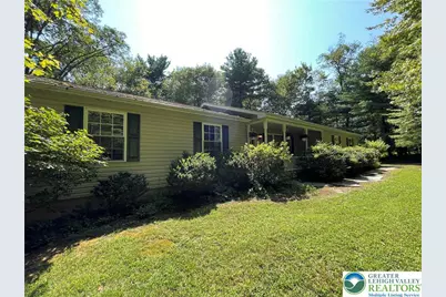 261 Rossmor Drive, Ross Twp, PA 18353 - Photo 1