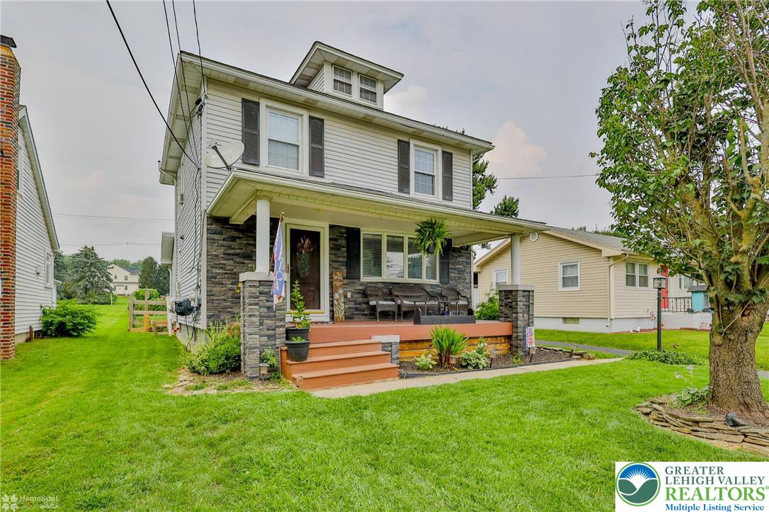 451 E Lawn Rd, Upper Nazareth Twp, PA 18064 - MLS 762502 - Coldwell Banker
