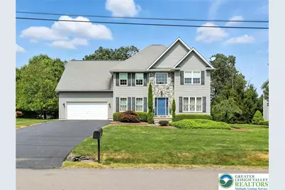 10 Roosevelt Street, Dallas, PA 18612 - Photo 1