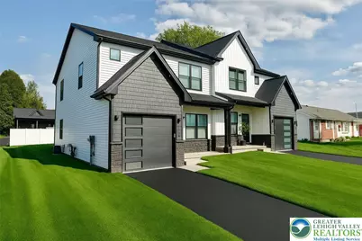 1511 Lincoln Street #A, North Catasauqua Bor, PA 18032 - Photo 1