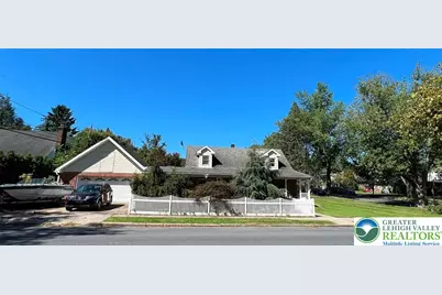 2304 W Greenleaf Street, Allentown City, PA 18104 - Photo 1