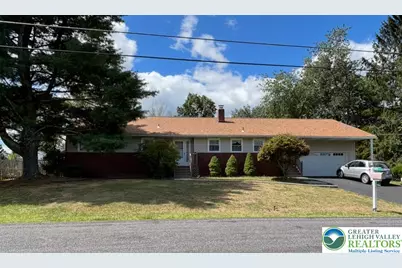 2215 Sutton Drive, Stroud Twp, PA 18360 - Photo 1