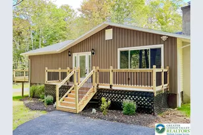 1003 Teakwood Drive, Newfoundland, PA 18445 - Photo 1