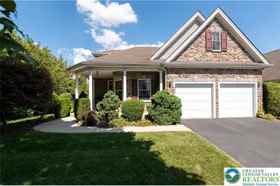 49 Inverness Lane, Palmer Twp, PA 18045 - Photo 1