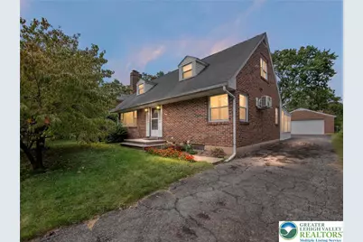 339 E Washington Avenue, Bethlehem City, PA 18018 - Photo 1