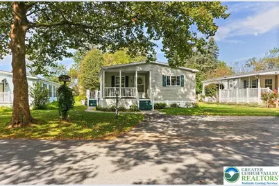 4 Hickory Hills Drive, Moore Township, PA 18014 - Photo 1