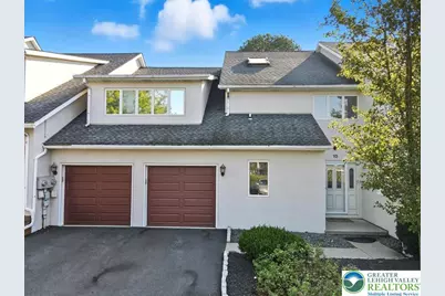 10 Aspen Court, Forks Twp, PA 18040 - Photo 1