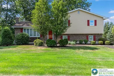 3546 Oak Ridge Drive, Washington Township, PA 18080 - Photo 1