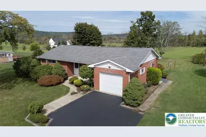 4479 N Sunset Drive, Upper Saucon Township, PA 18036 - Photo 1