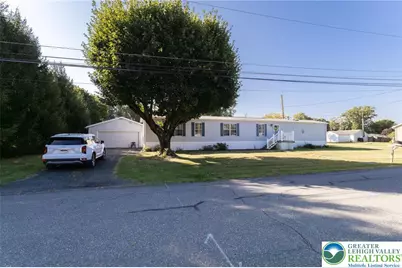 554 Norman, Plainfield Township, PA 18064 - Photo 1