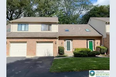 3218 Oakland Square Drive, Bethlehem City, PA 18020 - Photo 1