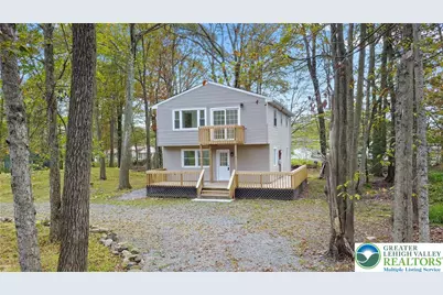 15 Sherman Drive, Coolbaugh Twp, PA 18466 - Photo 1