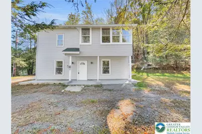 1560 Bunting, Pottsville, PA 17901 - Photo 1