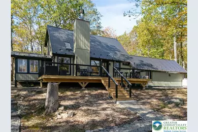 809 Boulder Court, Hawley, PA 18428 - Photo 1