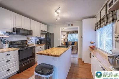 9 Pine Tree Road, Penn Forrest, PA 18210 - Photo 1