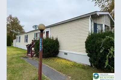 223 S Greenbriar Drive, East Allen Township, PA 18014 - Photo 1