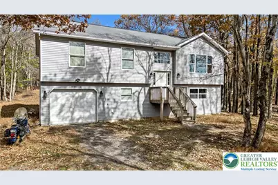 207 Chippewa Trail, Penn Forrest, PA 18210 - Photo 1