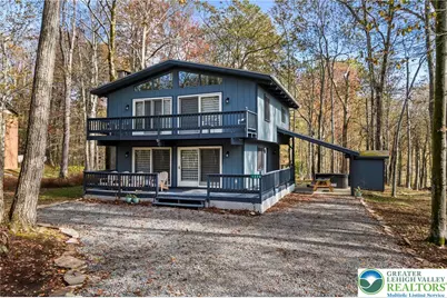 110 Violet Place, Coolbaugh Twp, PA 18466 - Photo 1