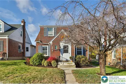 530 Lechauwecki Avenue, Fountain Hill Boro, PA 18015 - Photo 1