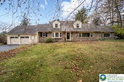 510 Pine Top Trail, Bethlehem City, PA 18017 - Photo 1