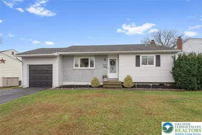 2187 Drury Lane, Bethlehem City, PA 18018 - Photo 1