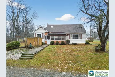 1033 Jacobsburg Road, Bushkill Twp, PA 18091 - Photo 1