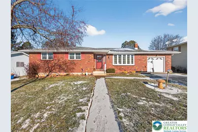 481 Forrest Avenue, Freemansburg, PA 18017 - Photo 1