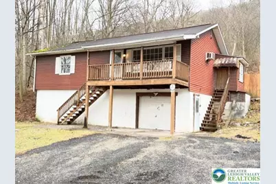 1165 E Catawissa Street, Nesquehoning Boro, PA 18240 - Photo 1