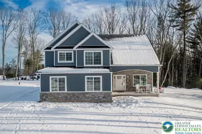 144 Cameilla, Polk Twp, PA 18058 - Photo 1