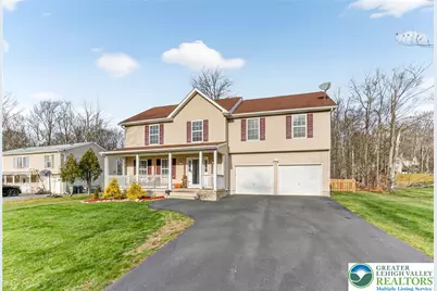2711 Oak View Lane, Coolbaugh Twp, PA 18466 - Photo 1