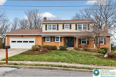 126 Hillcrest Drive S, Macungie Boro, PA 18062 - Photo 1