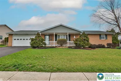 3025 Oakland Drive, Northampton Boro, PA 18067 - Photo 1