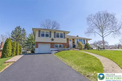 3080 Shakespeare Road, Bethlehem City, PA 18017 - Photo 1