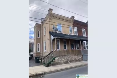 527 Broadway, Bethlehem City, PA 18015 - Photo 1