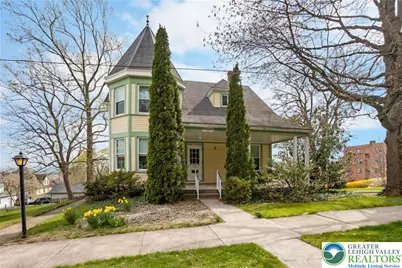 325 W Center Street, Nazareth Boro, PA 18064 - Photo 1