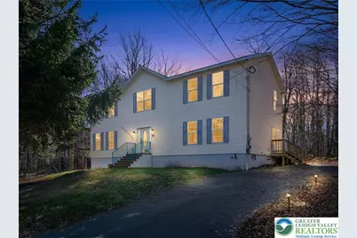 9822 Deerwood Drive, Coolbaugh Twp, PA 18466 - Photo 1