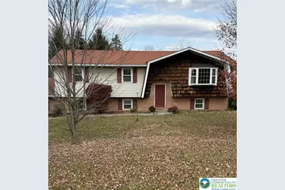 4266 Chestnut Drive, Lehigh Township, PA 18088 - Photo 1