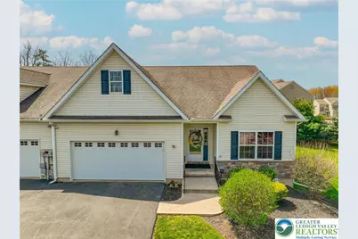 28 Palmer Court, Butler Twp, PA 18222 - Photo 1