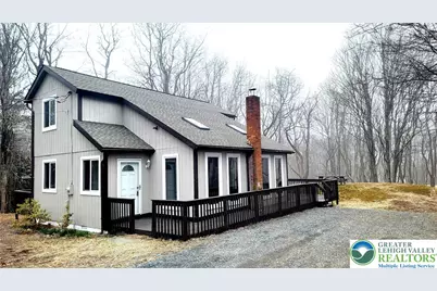 1123 Black Bear Lane, Tobyhanna Twp, PA 18334 - Photo 1