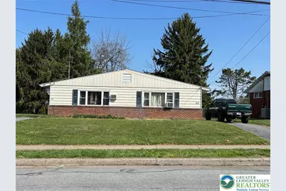 413 W Franklin Street, Topton Boro, PA 19562 - Photo 1