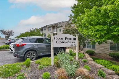 202 Canal Park, Easton, PA 18042 - Photo 1