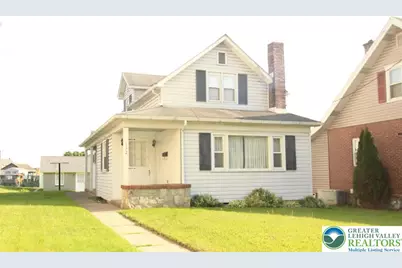 132 E Northampton Street, Bath Boro, PA 18014 - Photo 1