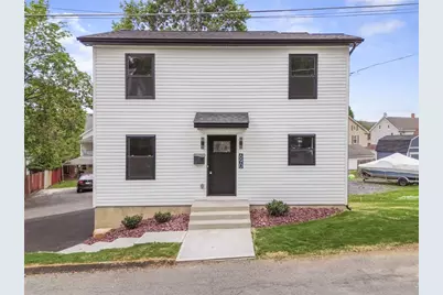 690 W Washington Street, Slatington Boro, PA 18080 - Photo 1