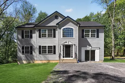1965 Long Woods, Stroud Twp, PA 18360 - Photo 1