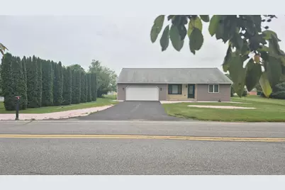14 Clearview Drive, Longswamp Twp, PA 19539 - Photo 1
