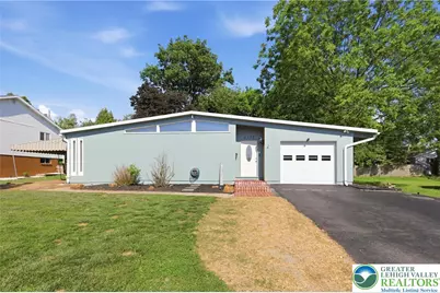 1115 N 38th Street, Allentown City, PA 18104 - Photo 1